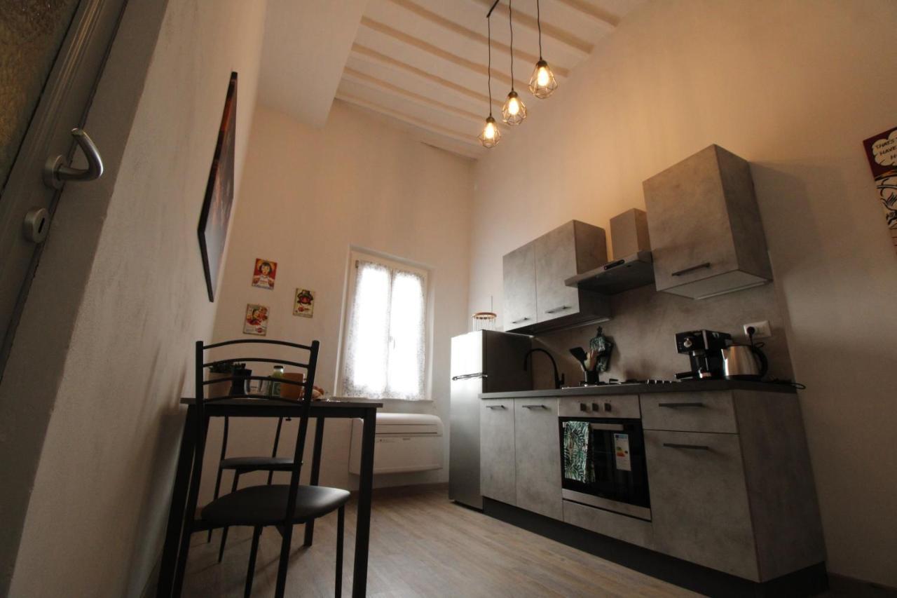 Nora'S House Apartment Siena Bagian luar foto