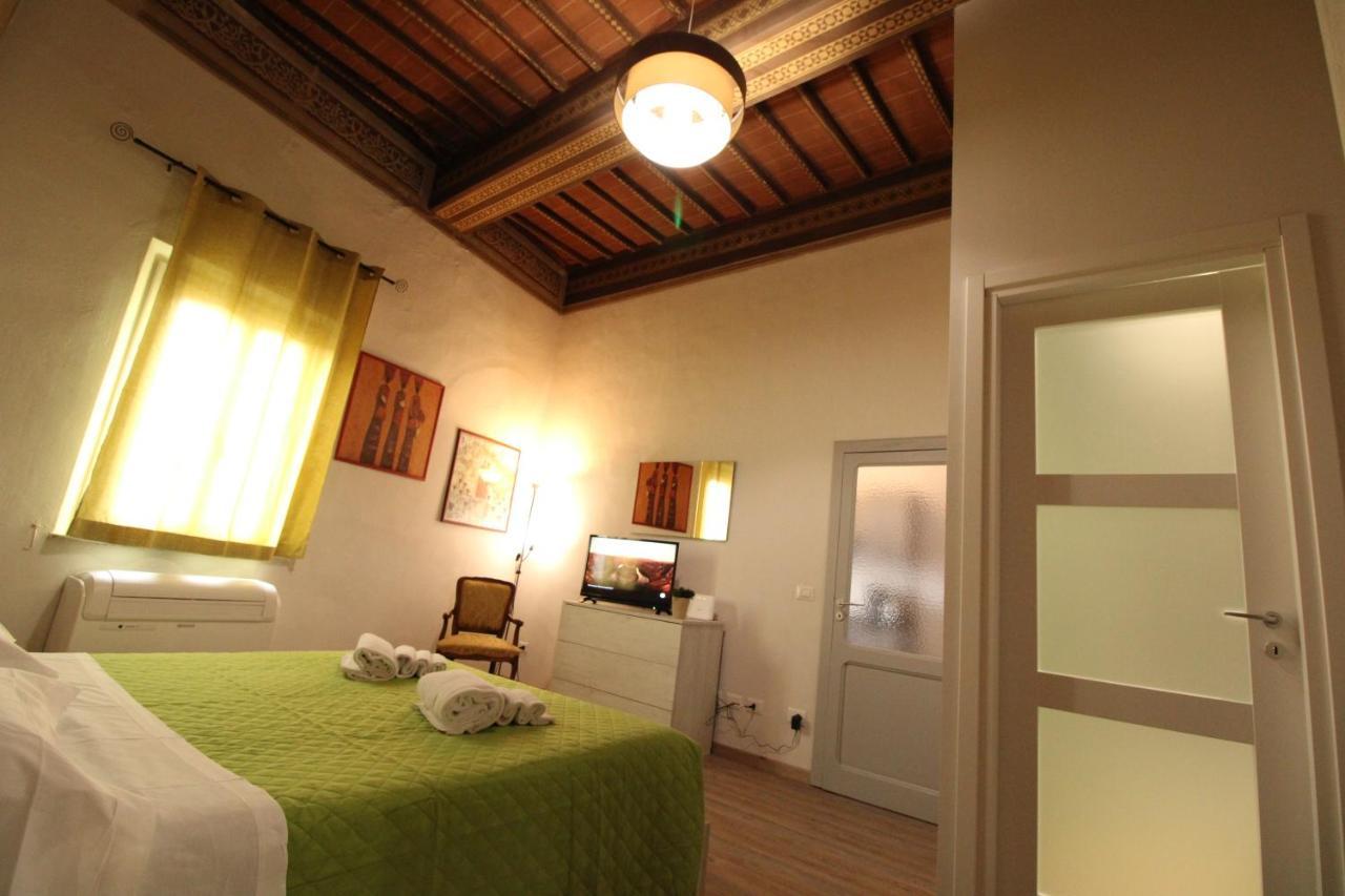 Nora'S House Apartment Siena Bagian luar foto